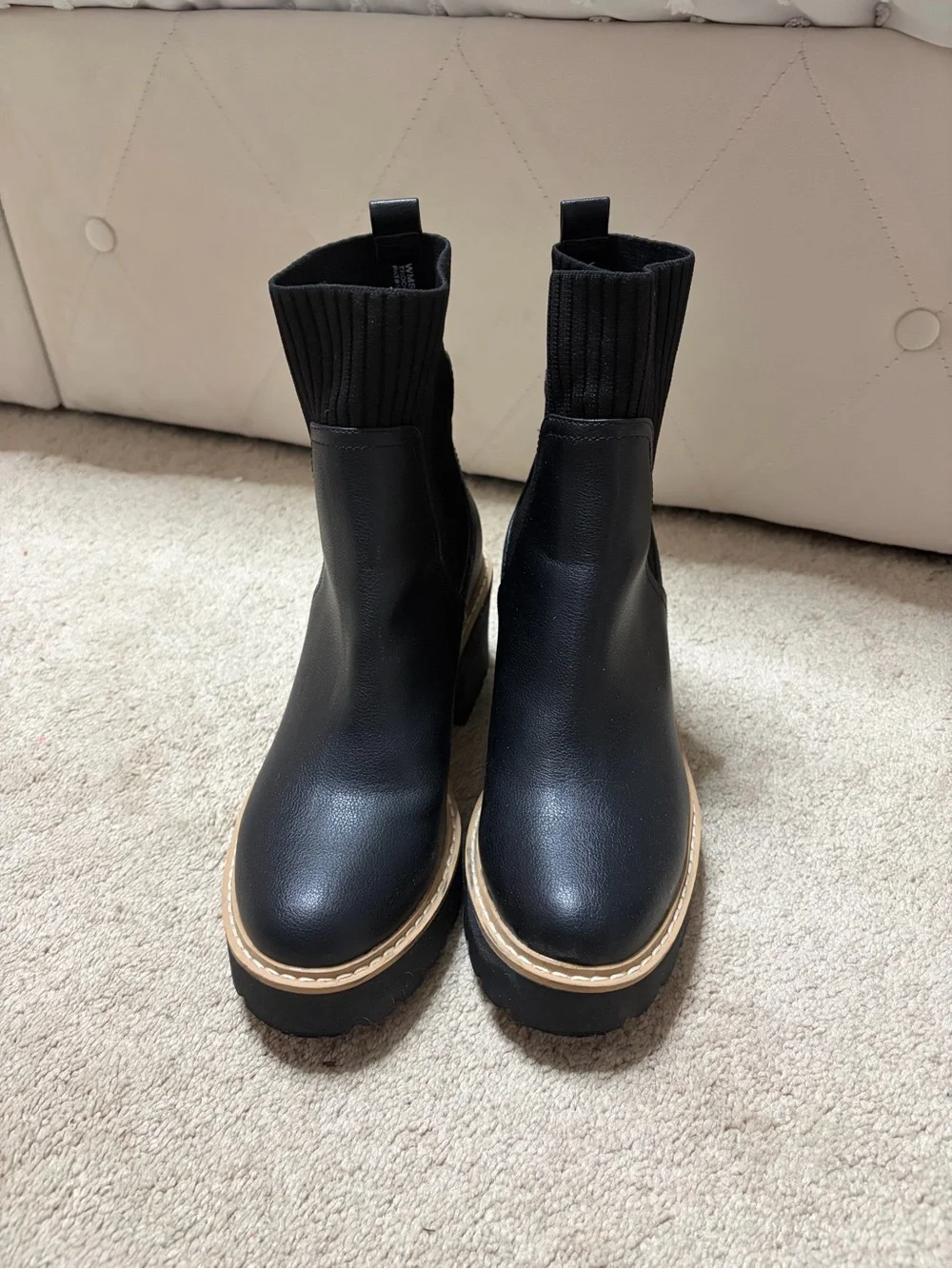 Women's Black Rib-Knit Platform Booties